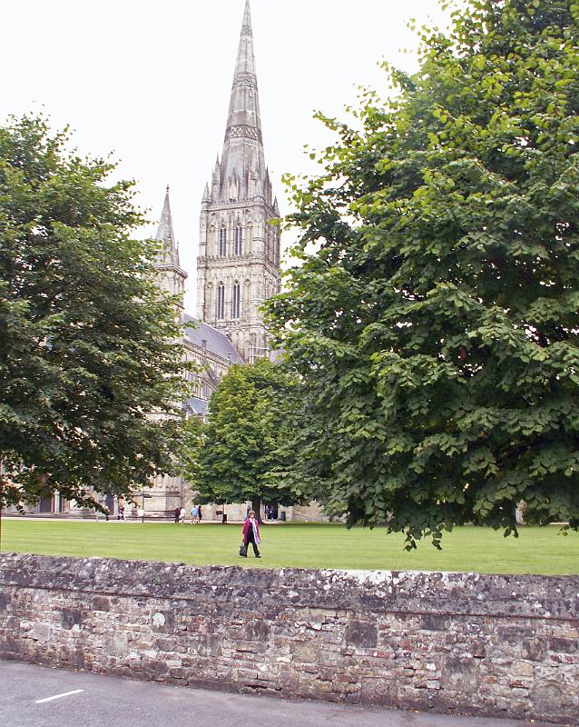 134 Salisbury Cathedral.jpg - KONICA MINOLTA DIGITAL CAMERA